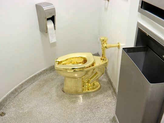 America, gold toilet