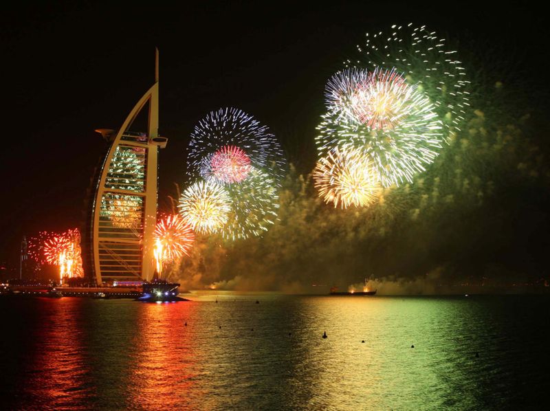 Burj Al Arab fireworks 2-1576932630694