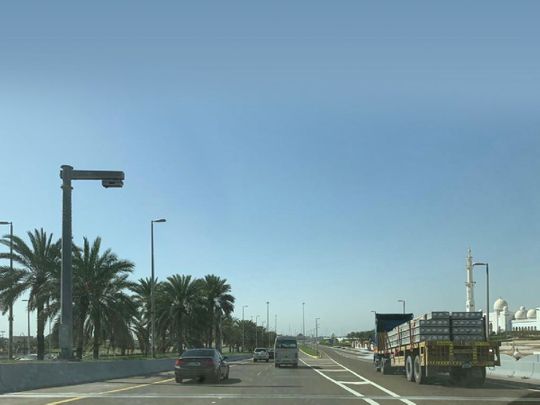 Abu Dhabi trucks banned during rush hour 