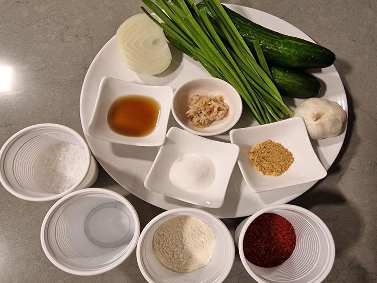 Ingredients for making Oi Sobagi