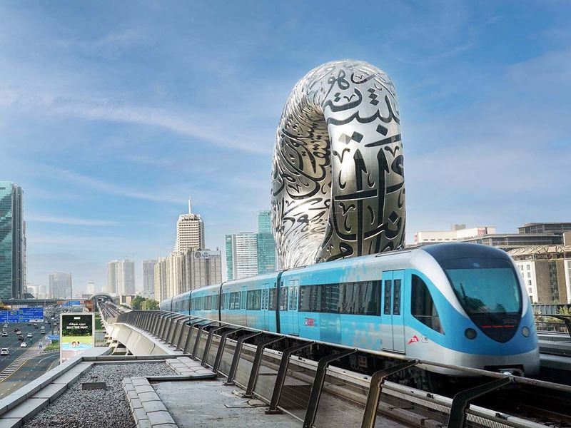 DUBAI METRO