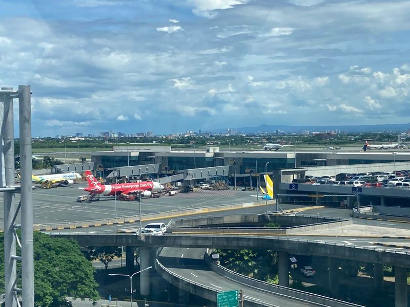 Manila Airport NAIA terminal 3 Ninoy Aquino International Airport 