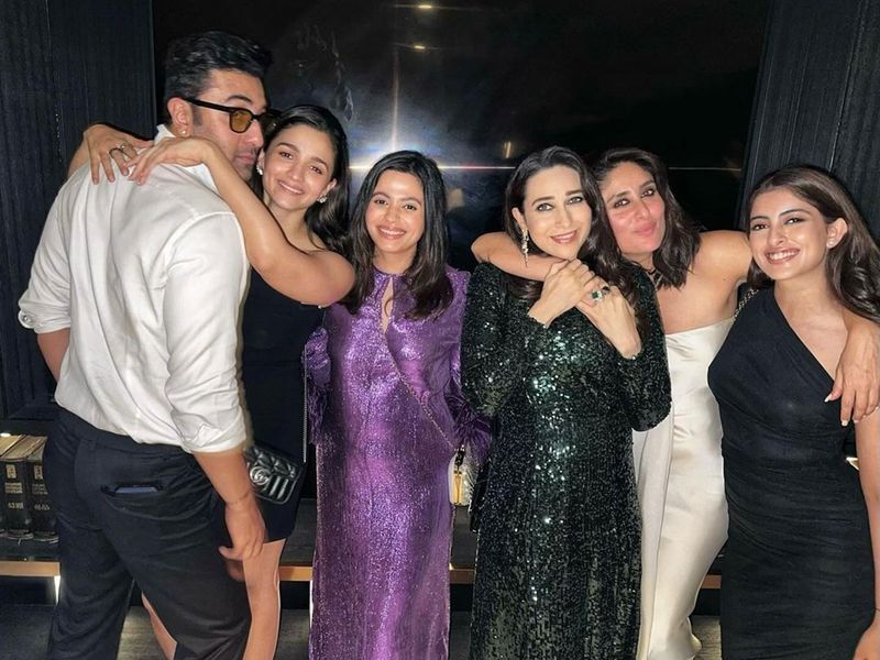 Ranbir Kapoor, Alia Bhatt, sister Shaheen Bhatt, Kareena with her Karisma and Navya Naveli Nanda. 