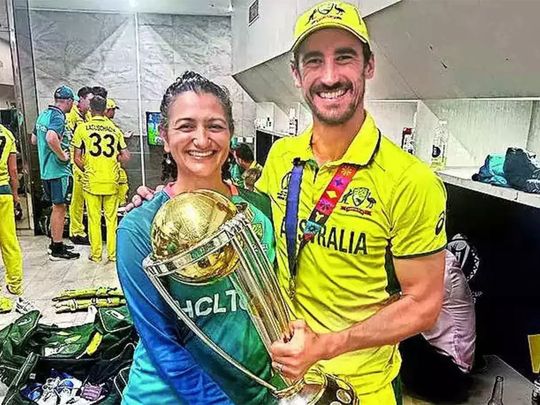 Urmila Rosario (left) with Mitchell Starc. 