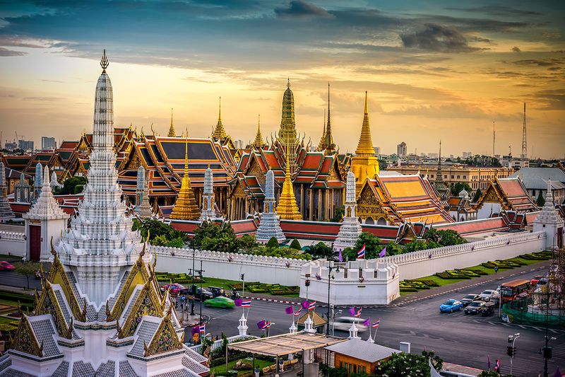 Grand palace and Wat phra keaw at sunset bangkok, Thailand