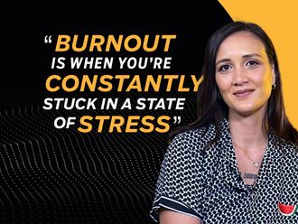 أخبرني لماذا