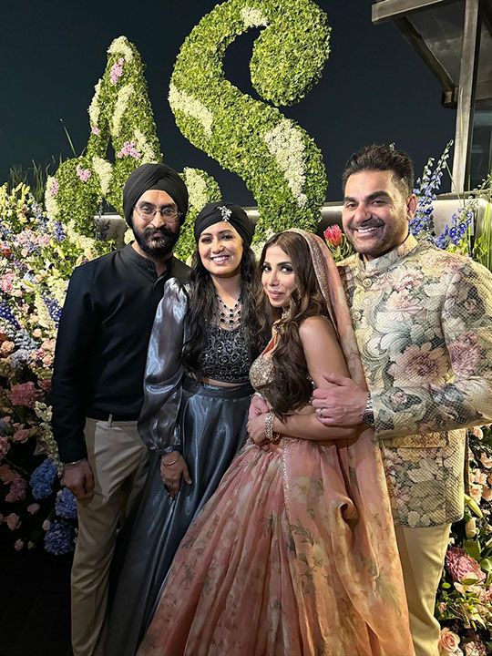 Arbaaz Khan, Shura Khan with singer Harshdeep Kaur