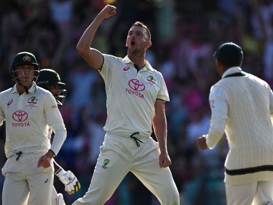 SPO_240105 JOSH HAZLEWOOD-1704470112894