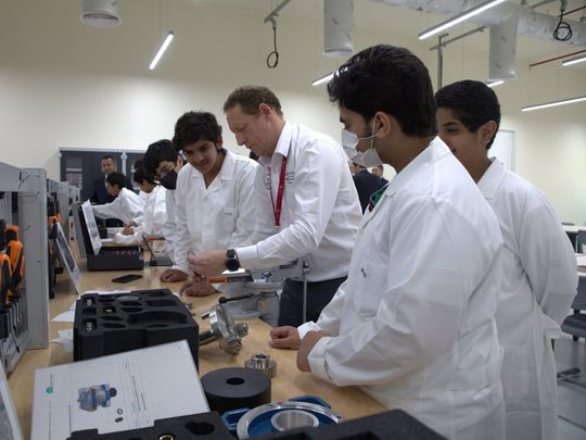 emirates-national-schools-vocational-education-programme-pic-on-wam-1705940695186