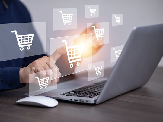 Online-Shopping-Lead-FOR-WEB-shutterstock_2464340279