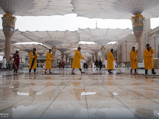 Prophet's mosque saudi