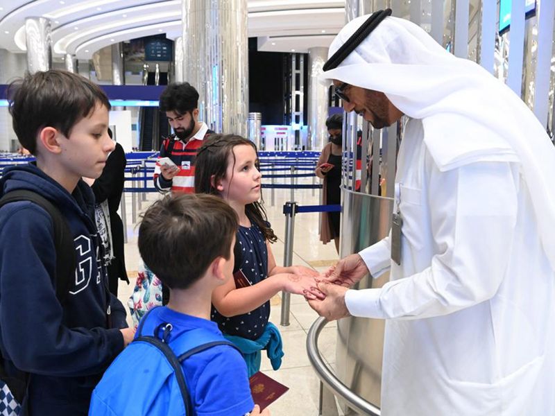 gdrfa-boss-al-marri-reviews-nye-preparations-at-dxb-airport-pic-supplied-1-1704020428045